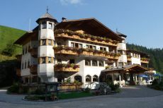 Hotel Schwarzenbach, Deutschnofen / Südtirol